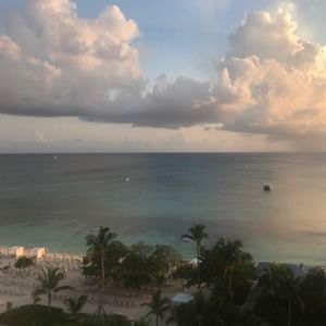 Meet your Posher, Virginia